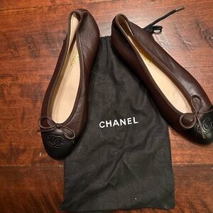 Authentic Chanel flats - never worn